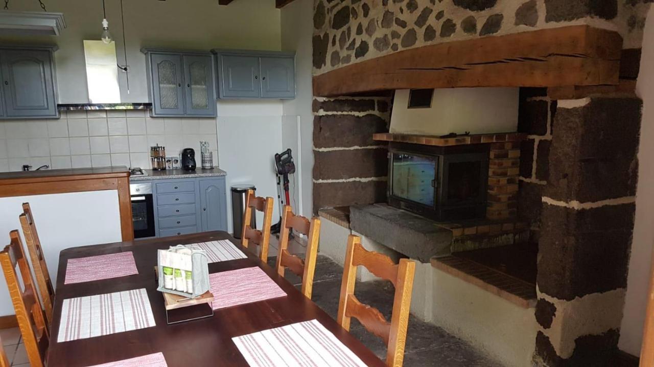 Ferienhaus De Suzanne Avec Sauna Privatif Brommat