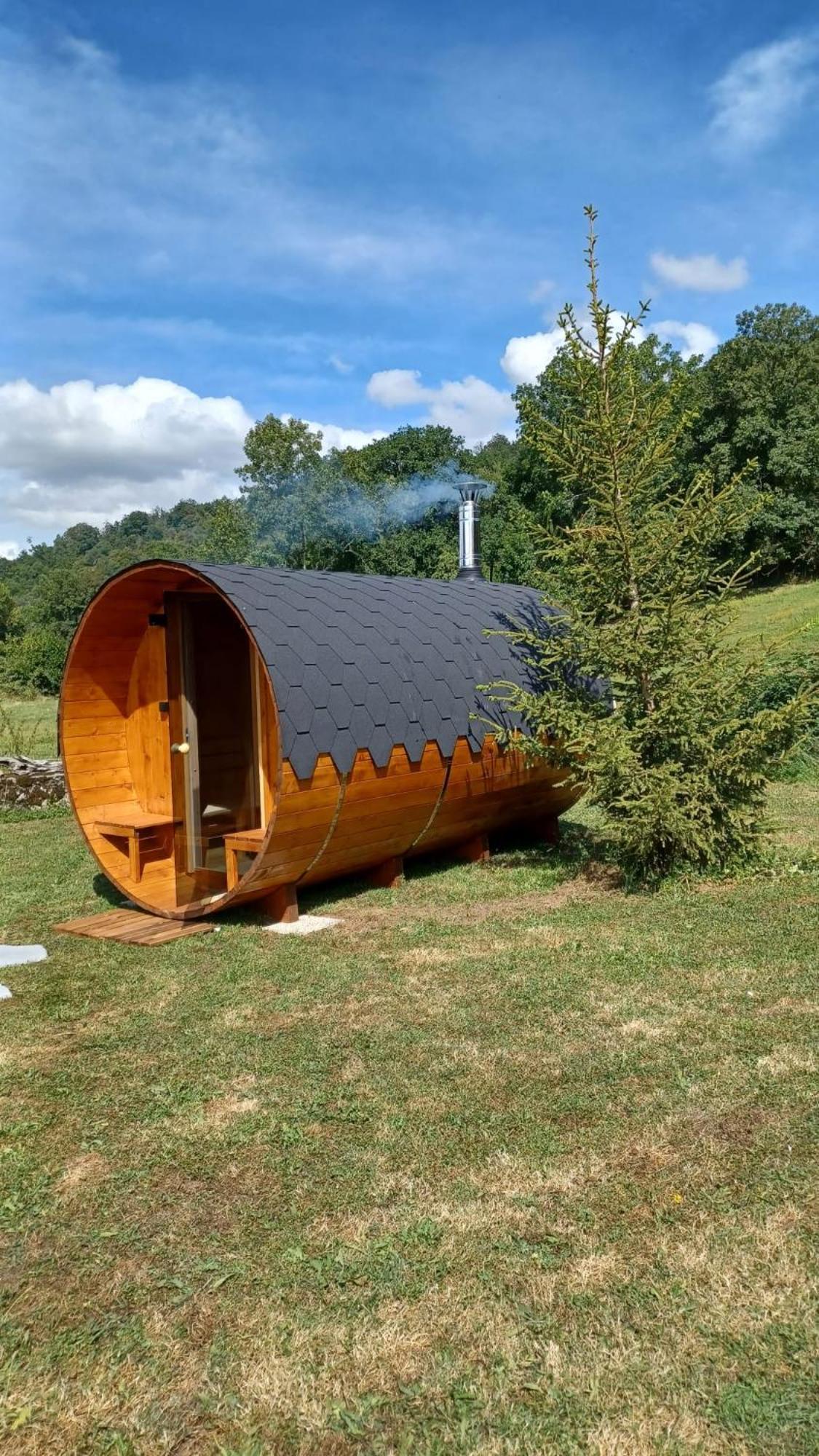 De Suzanne Avec Sauna Privatif Ferienhaus *